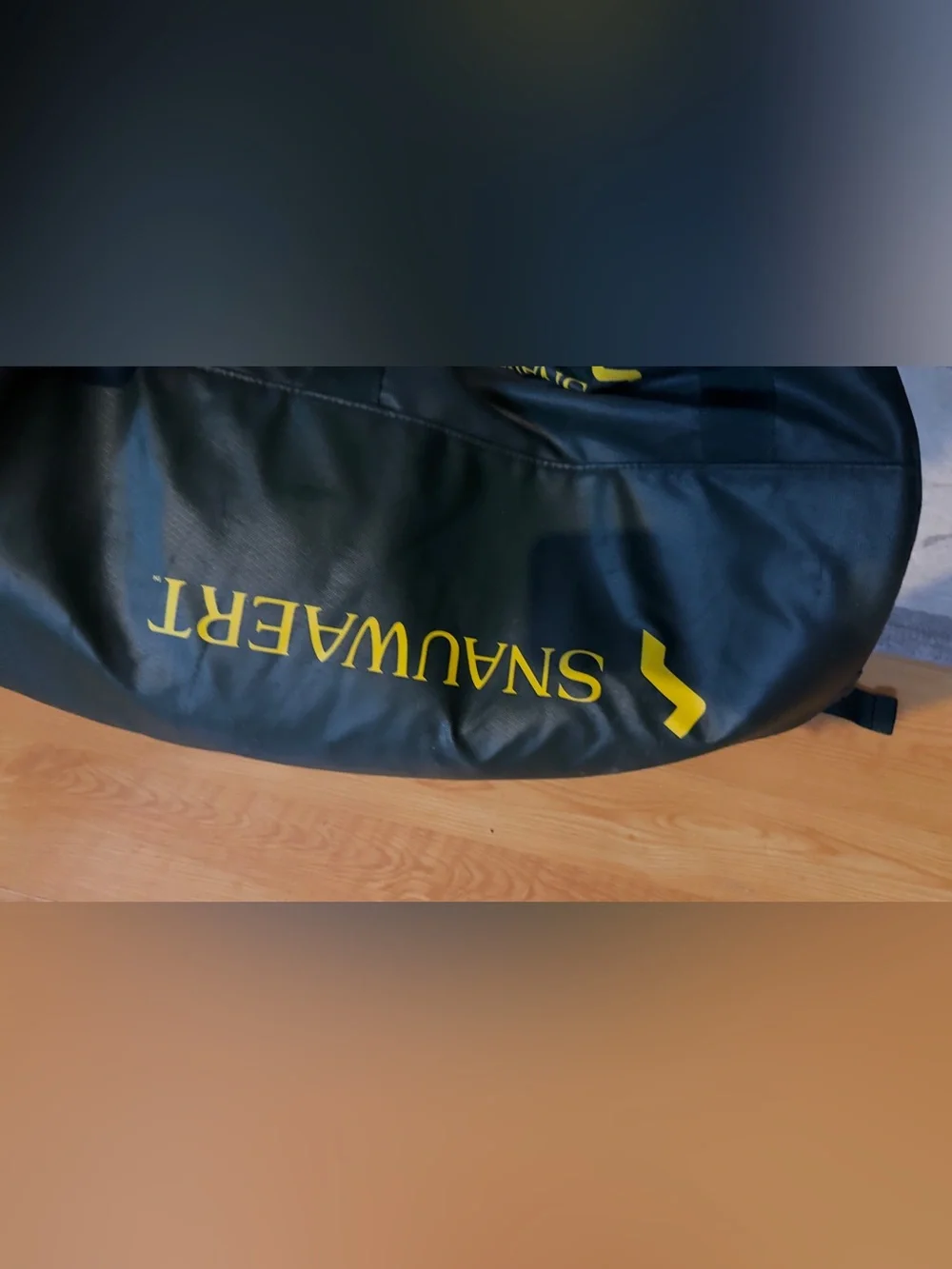 Snauwaert Court Bag in Dark Green/Yellow